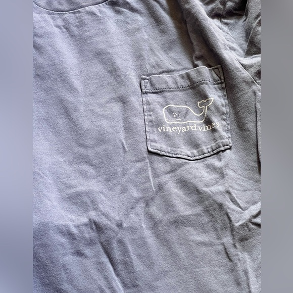 Bundle of 4 women's shirts of different sizes and colors! - Picture 9 of 12